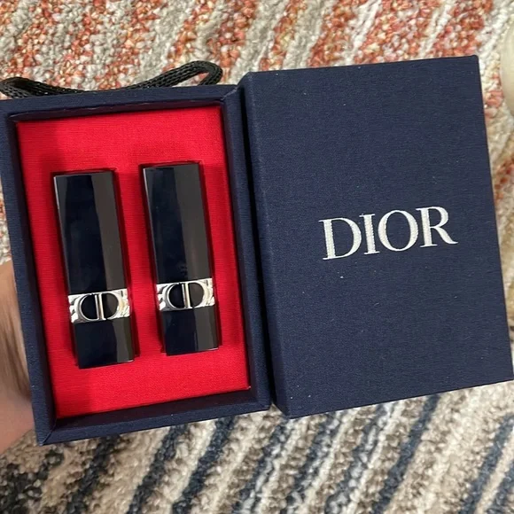 Dior Lipstick Duo in Red and Cream - Picture 5 of 7